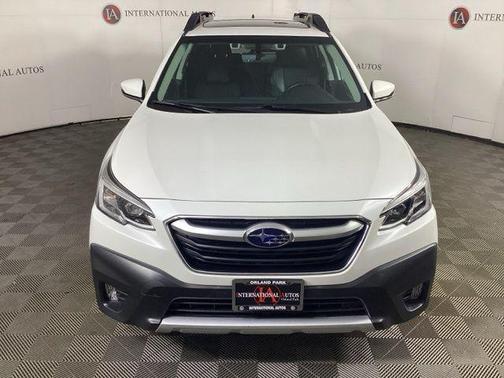 Crystal White Pearl 2020 Subaru Outback Limited