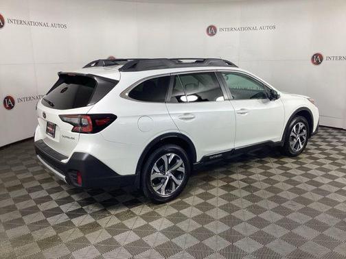 Crystal White Pearl 2020 Subaru Outback Limited