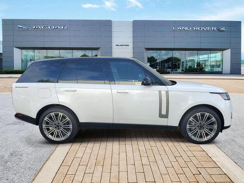 White 2026 Land Rover Range Rover P400 SE