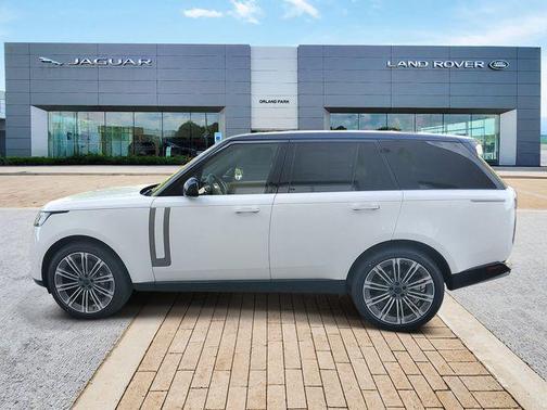 White 2026 Land Rover Range Rover P400 SE