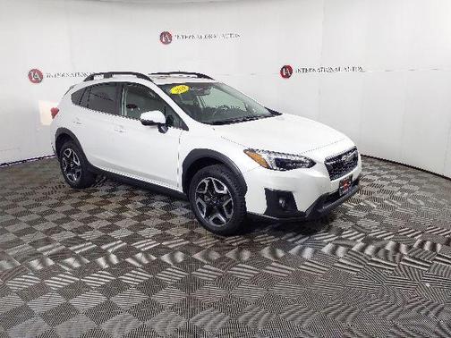 Crystal White Pearl 2019 Subaru Crosstrek 2.0i Limited