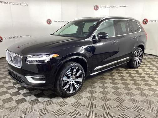 2022 Volvo XC90 Recharge Plug-In Hybrid T8 Inscription 6 Passenger