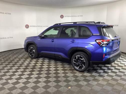 2025 Subaru Forester Hybrid Premium