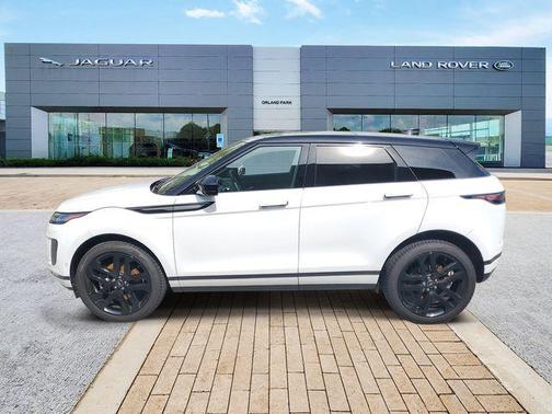Fuji White 2026 Land Rover Range Rover Evoque S