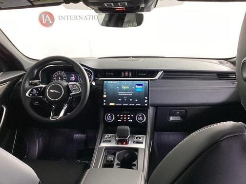 2025 Jaguar F-PACE R-Dynamic S P400 AWD Automatic