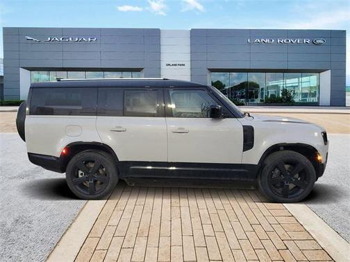 2026 Land Rover Defender P400 X-Dynamic SE