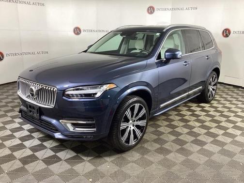 2021 Volvo XC90 T6 Inscription