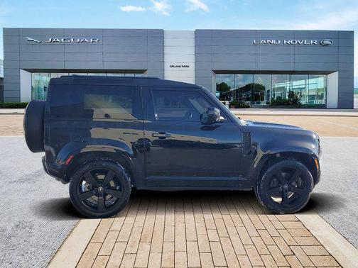 2023 Land Rover Defender 90 X-Dynamic SE