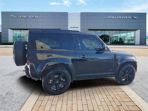 2023 Land Rover Defender 90 X-Dynamic SE