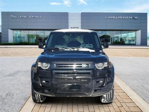 2023 Land Rover Defender 90 X-Dynamic SE