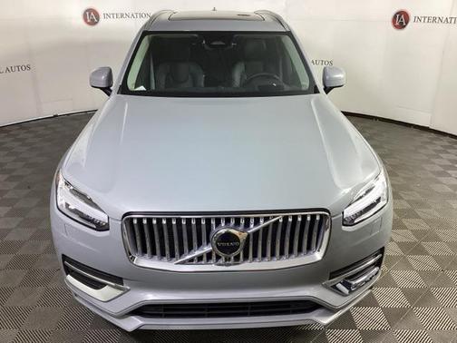 2025 Volvo XC90 B6 Ultra