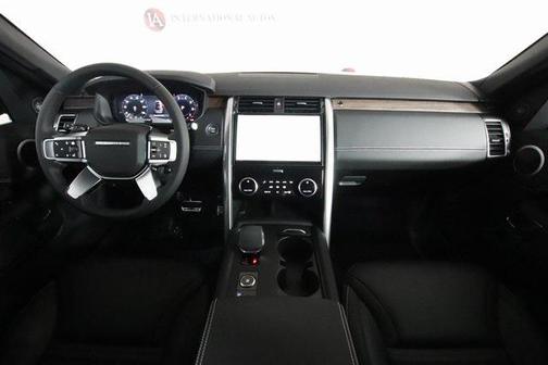 2024 Land Rover Discovery P360 Dynamic SE