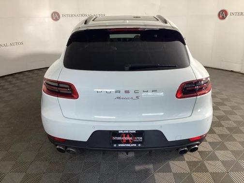 2018 Porsche Macan Base