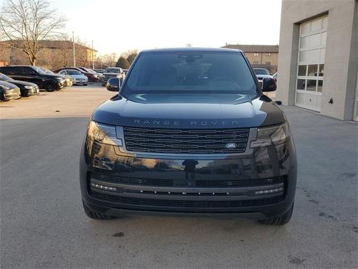 2026 Land Rover Range Rover P400 SE 7 Seat