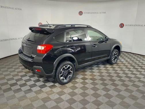Crystal Black Silica 2016 Subaru Crosstrek 2.0i Premium