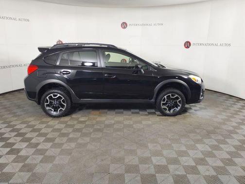 Crystal Black Silica 2016 Subaru Crosstrek 2.0i Premium