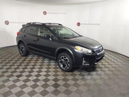 Crystal Black Silica 2016 Subaru Crosstrek 2.0i Premium