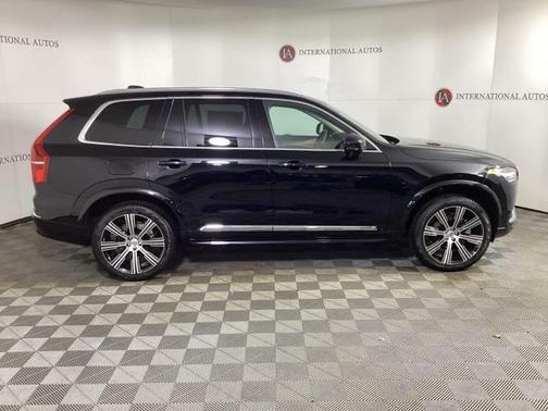 2025 Volvo XC90 B6 Plus 7-Seater