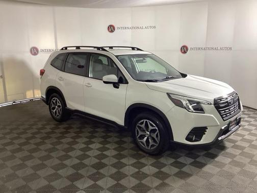 2022 Subaru Forester Premium