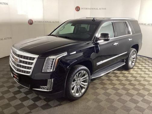 2018 Cadillac Escalade Luxury