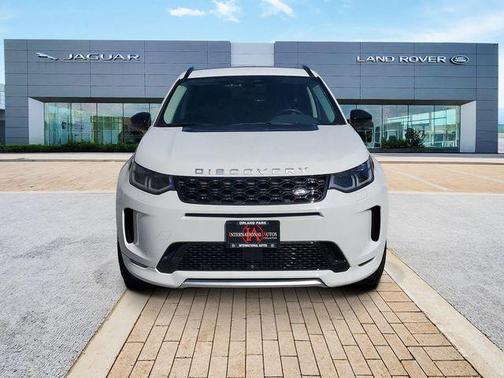 Fuji White 2025 Land Rover Discovery Sport S