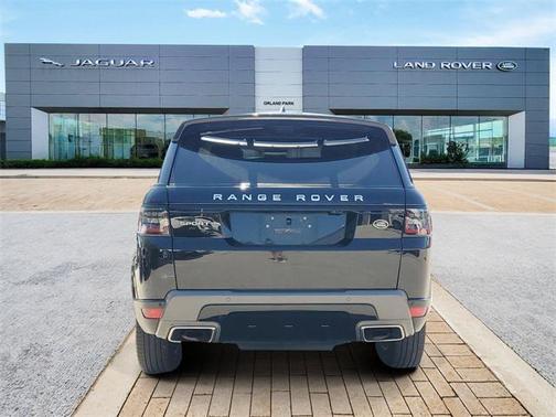2022 Land Rover Range Rover Sport SE