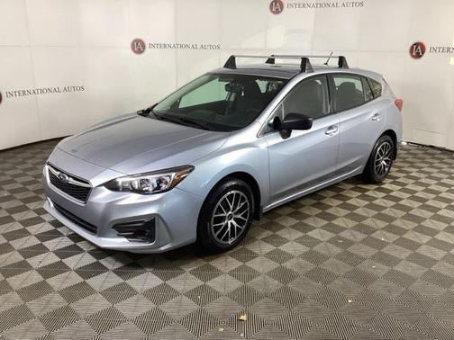 2017 Subaru Impreza 2.0i