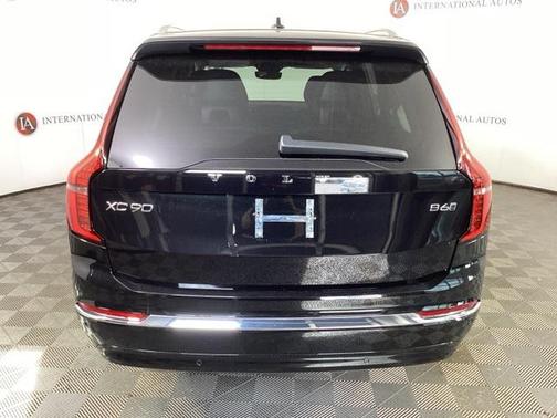 2026 Volvo XC90 B6 Ultra 7-Seater