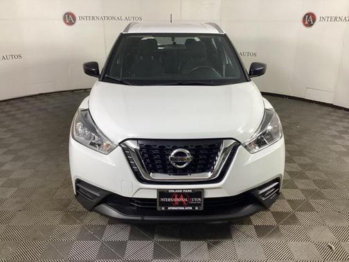 2018 Nissan Kicks S
