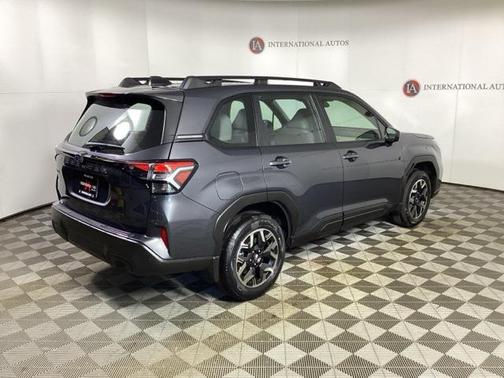 2025 Subaru Forester Base