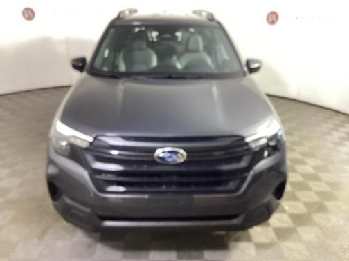 2025 Subaru Forester Base