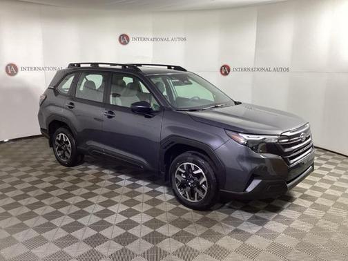 2025 Subaru Forester Base