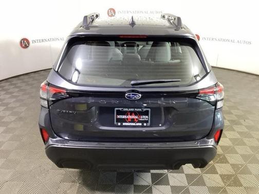 2025 Subaru Forester Base