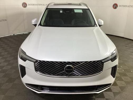2025 Volvo XC90 Plug-In Hybrid T8 Plus 7-Seater