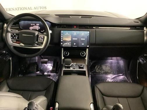 2023 Land Rover Range Rover P440e SE