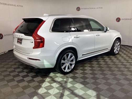 2019 Volvo XC90 T6 Inscription