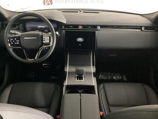 2026 Land Rover Range Rover Velar P250 SE R-Dynamic