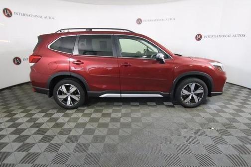 Photo 4 of 35 of 2020 Subaru Forester Touring