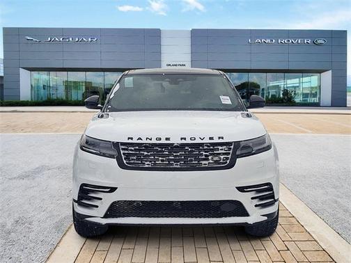 2026 Land Rover Range Rover Velar P250 SE R-Dynamic
