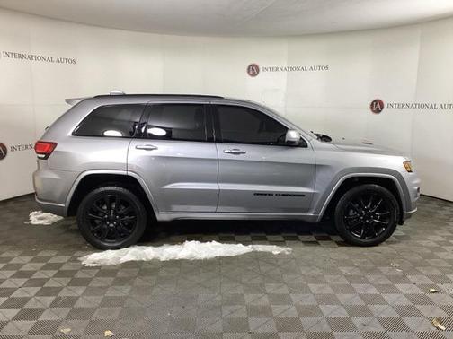 2019 Jeep Grand Cherokee Altitude