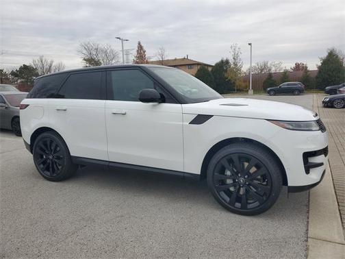 2025 Land Rover Range Rover Sport SE