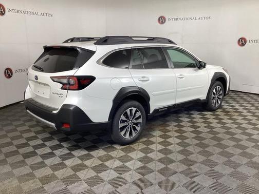 2025 Subaru Outback Limited XT