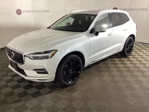 2020 Volvo XC60 T6 Inscription