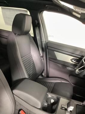 2025 Land Rover Discovery Sport Dynamic SE