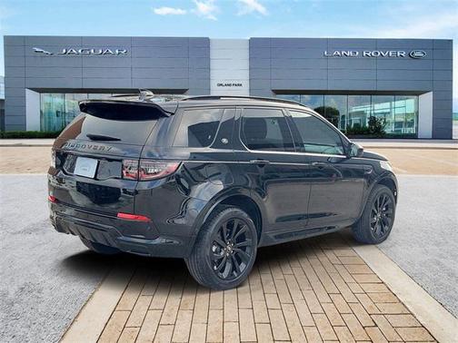 2025 Land Rover Discovery Sport Dynamic SE