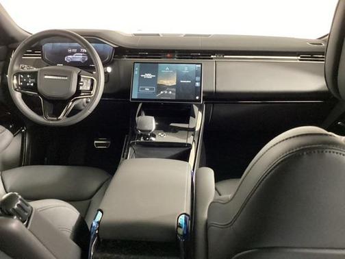 2025 Land Rover Range Rover Sport SE