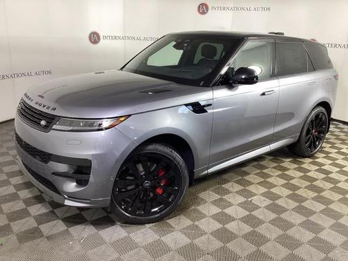 2025 Land Rover Range Rover Sport SE