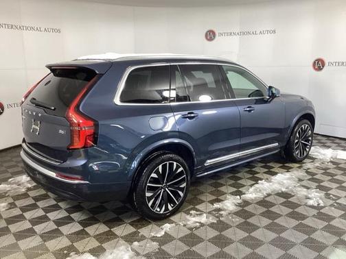 2026 Volvo XC90 B6 Plus 7-Seater