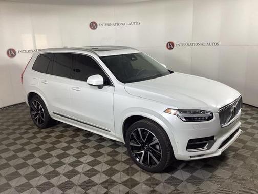 2024 Volvo XC90 B6 Ultimate Bright Theme 7-Seater