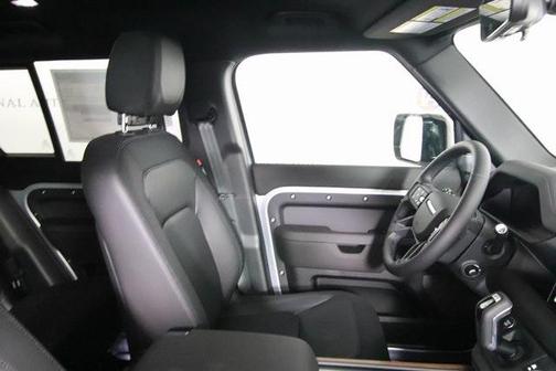 2024 Land Rover Defender 110 P400 X-Dynamic SE